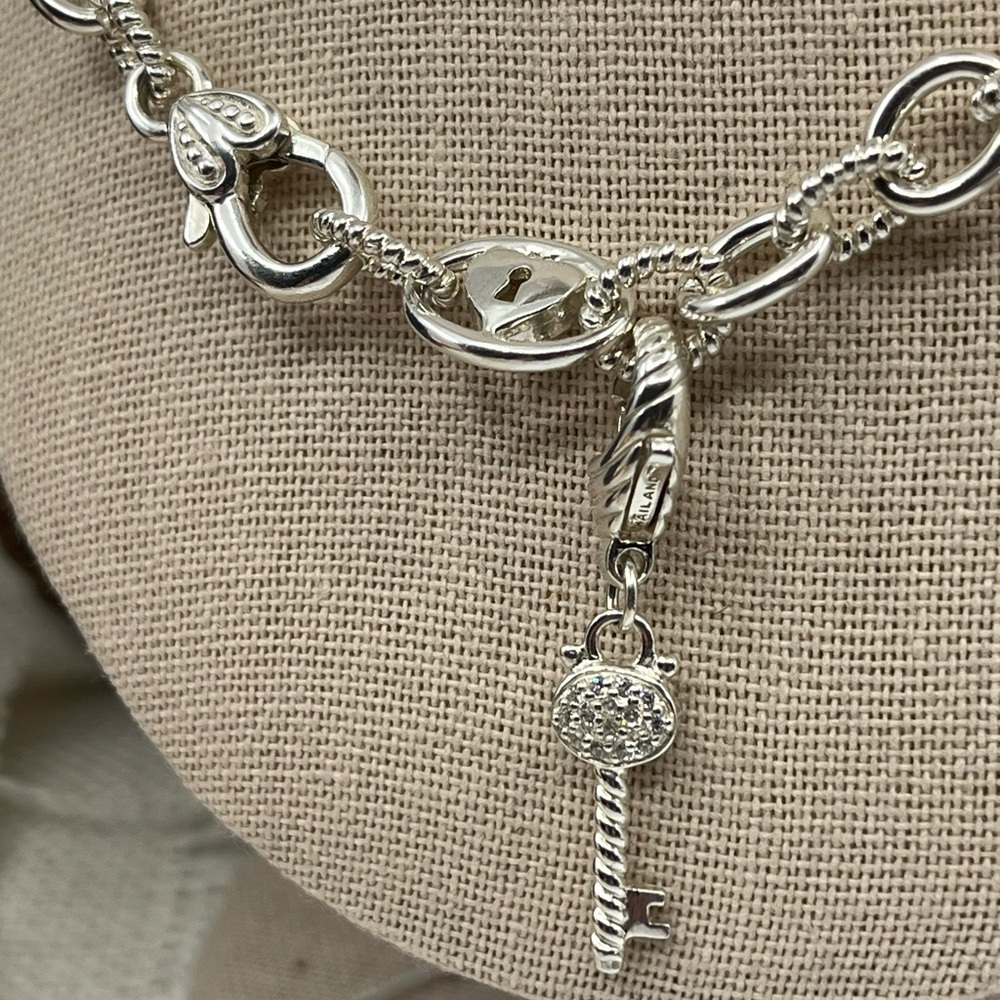 💎 Vintage Judith Ripka Sterling Silver Heart & Key Statement Necklace w/Box Cer - Picture 8 of 16